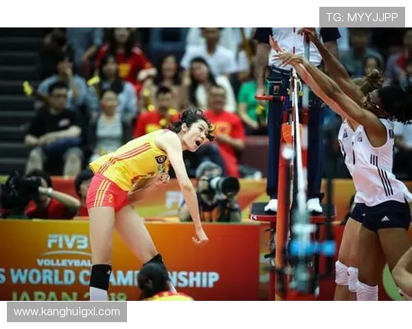 女排大奖赛精彩对决意大利队展现实力与韧性激战全场引发热烈关注