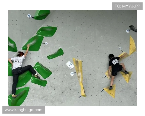 重庆攀岩队在马拉松大满贯中的默契配合与精彩表现分析